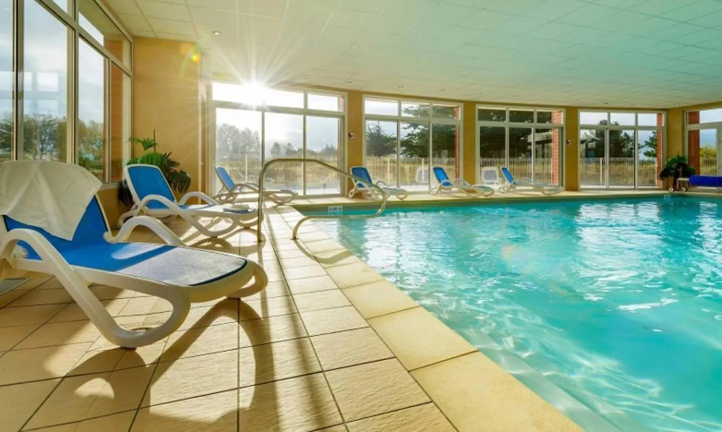 Vue Sur Le Golf De Frehel - Piscine Chauffee Apartment